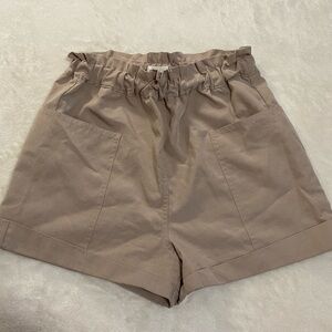 Aritzia Wilfred Free shorts